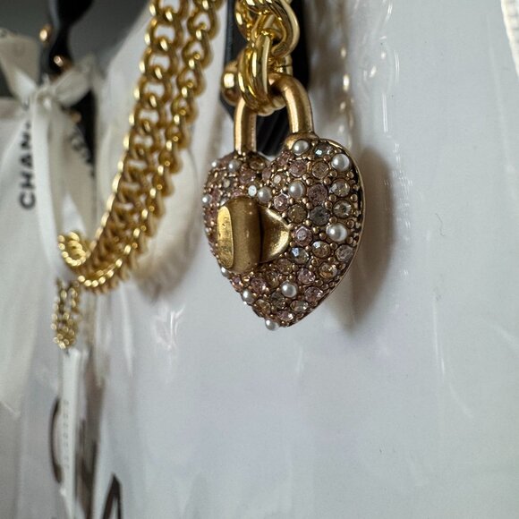 Coach Heart Turnlock Pavé Chain Link Necklace (Gold/Pink Multi) - NWT - Picture 2 of 9